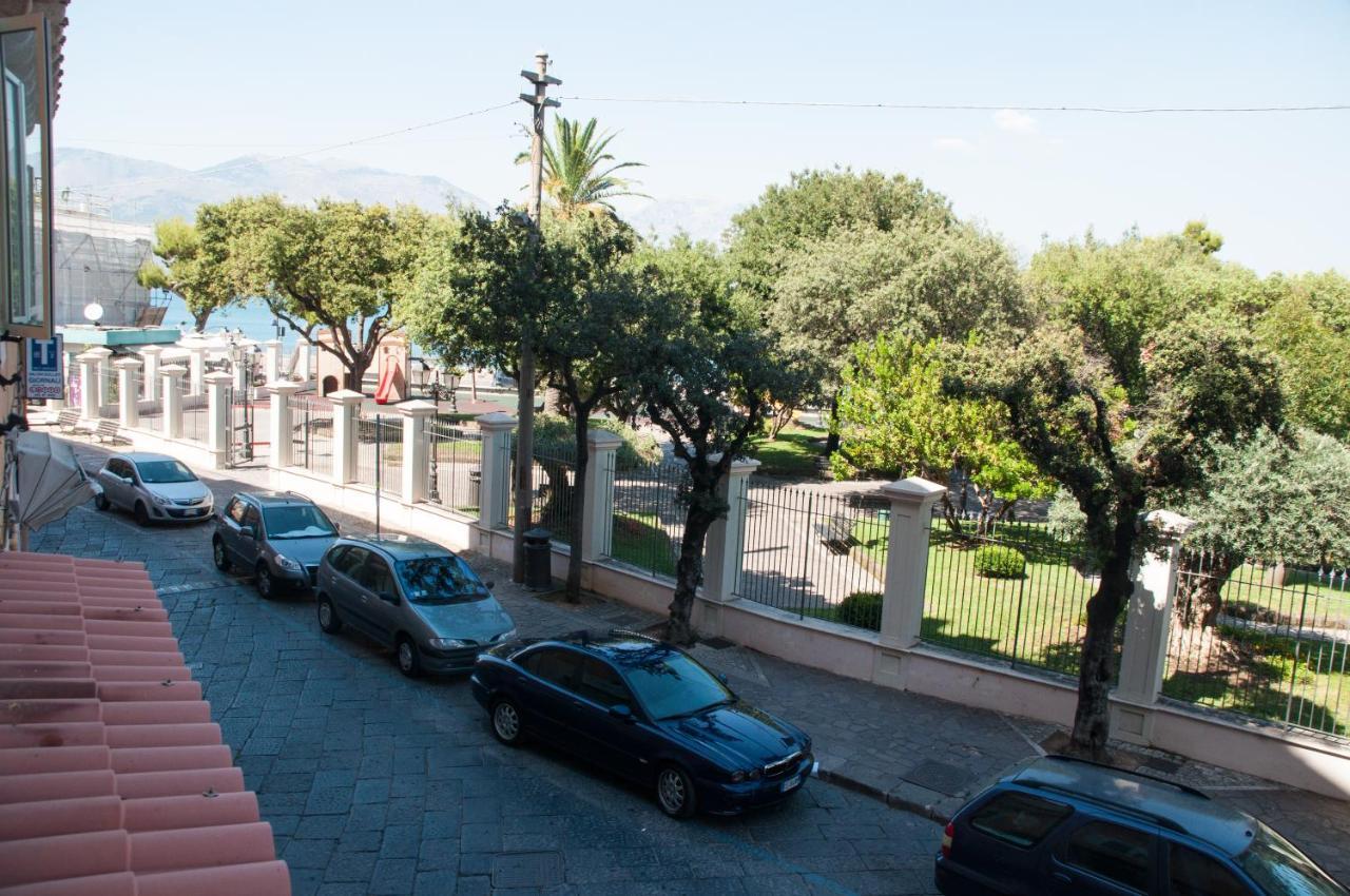 In Vacanza A Gaeta - L'Elica المظهر الخارجي الصورة