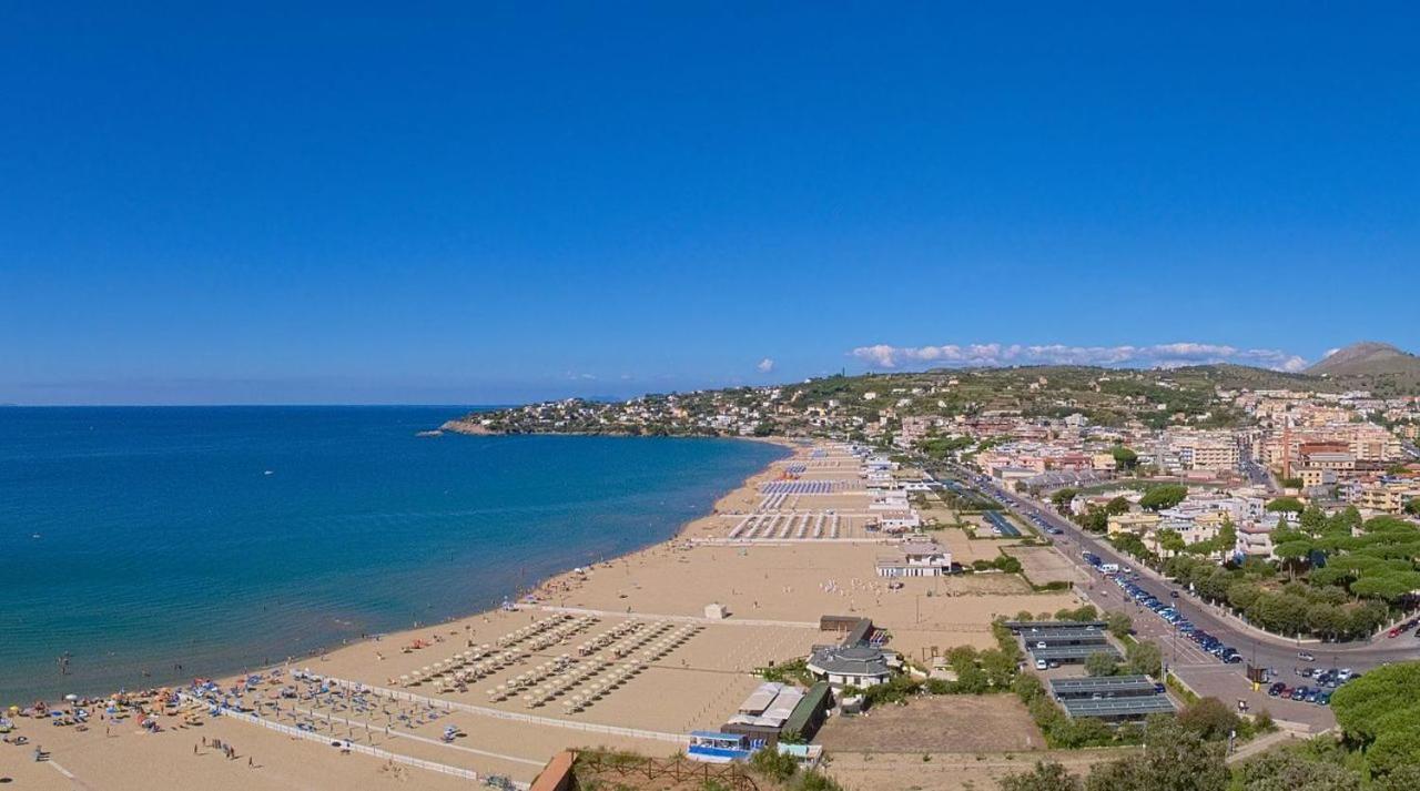 In Vacanza A Gaeta - L'Elica المظهر الخارجي الصورة